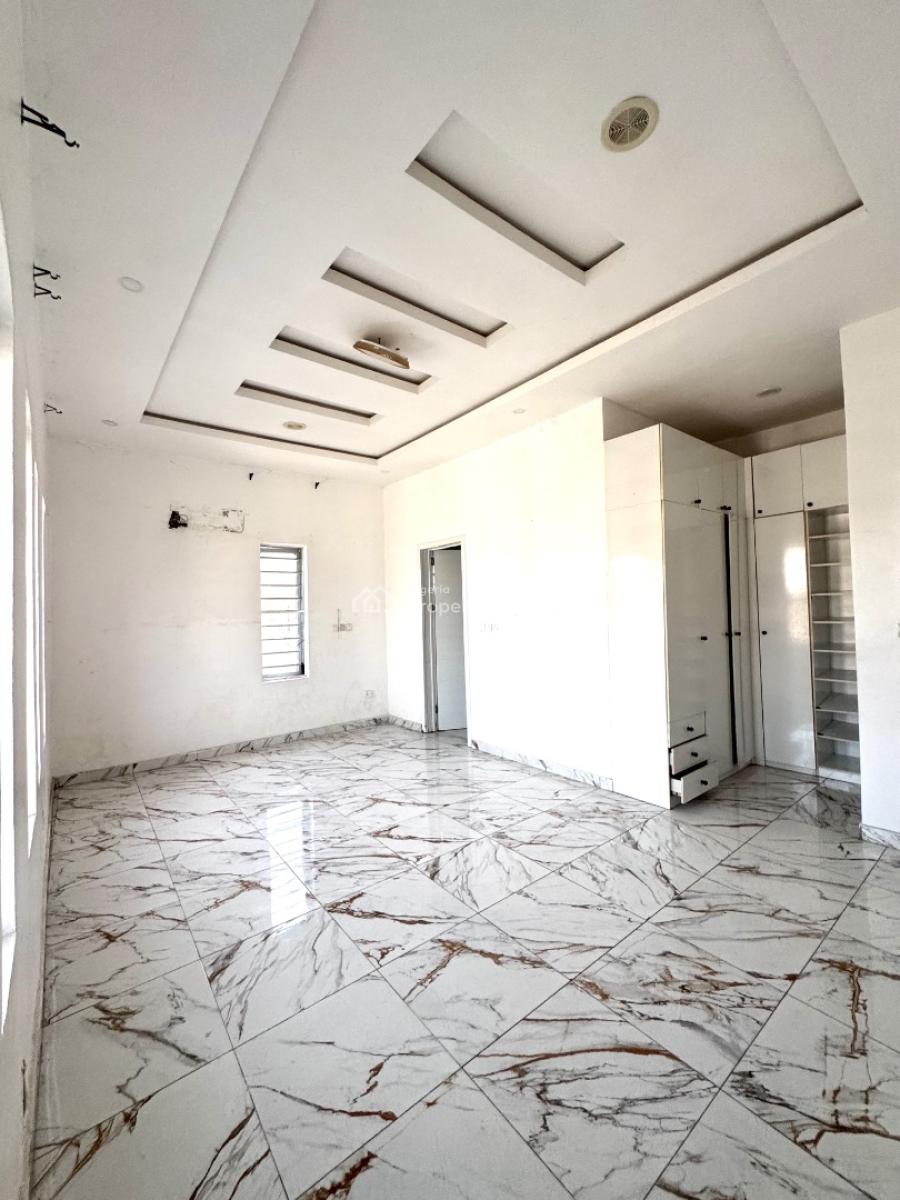 𝐌𝐀𝐈𝐍𝐓𝐀𝐈𝐍𝐄𝐃 5 𝐁𝐄𝐃𝐑𝐎𝐎𝐌 𝐃𝐄𝐓𝐀𝐂𝐇𝐄𝐃 𝐃𝐔𝐏𝐋𝐄𝐗, Osapa, Lekki, Osapa, Lekki, Lagos, Detached Duplex for Rent