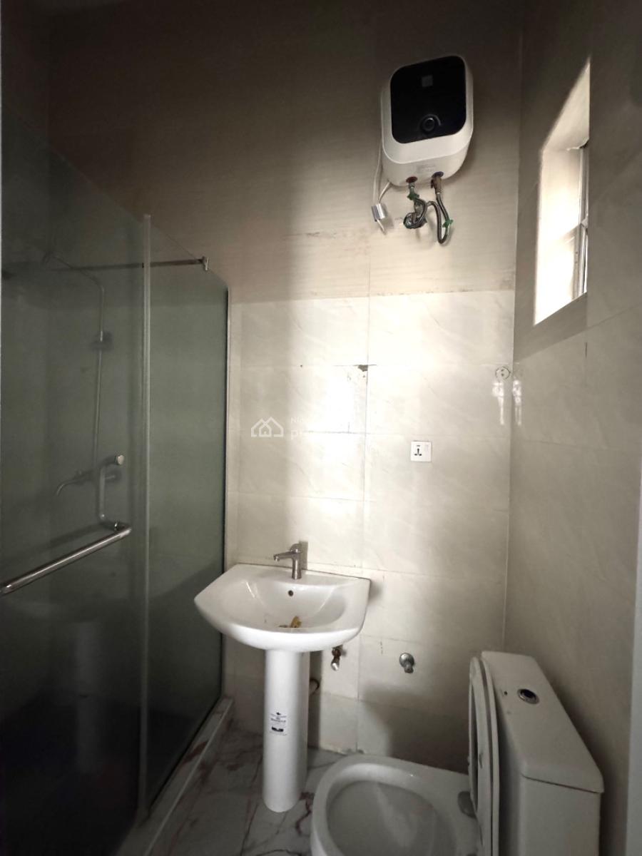 𝐌𝐀𝐈𝐍𝐓𝐀𝐈𝐍𝐄𝐃 5 𝐁𝐄𝐃𝐑𝐎𝐎𝐌 𝐃𝐄𝐓𝐀𝐂𝐇𝐄𝐃 𝐃𝐔𝐏𝐋𝐄𝐗, Osapa, Lekki, Osapa, Lekki, Lagos, Detached Duplex for Rent