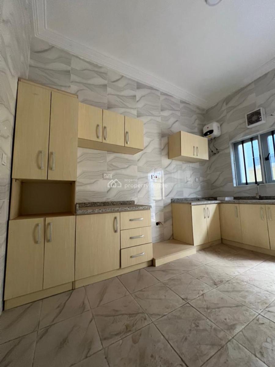 Spacious Four Bedrooms Terraced Duplex with Bq, Gaduwa, Abuja, Terraced Duplex for Rent