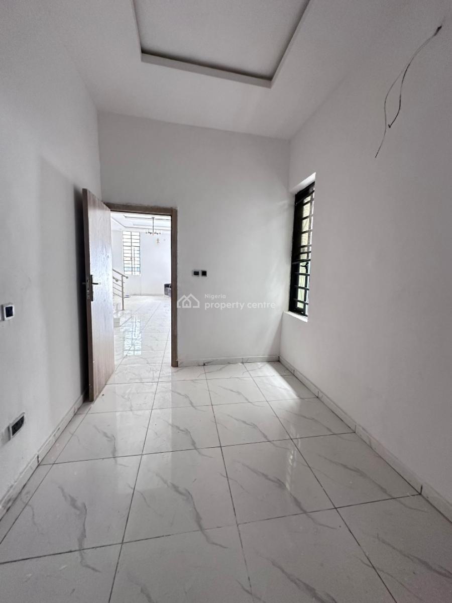 Self Serviced 4bedroom Detached Duplex in General Paint ,ajah, General Paint ,ajah,lagos, Nigeria, Ajah, Lagos, Detached Duplex for Rent