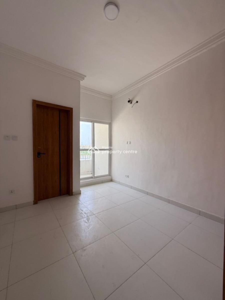 Fully Serviced 3 Bedroom Apartment with Elevator, Western Foreshore Estate, Osapa, Lekki, Lagos, Flat / Apartment for Sale