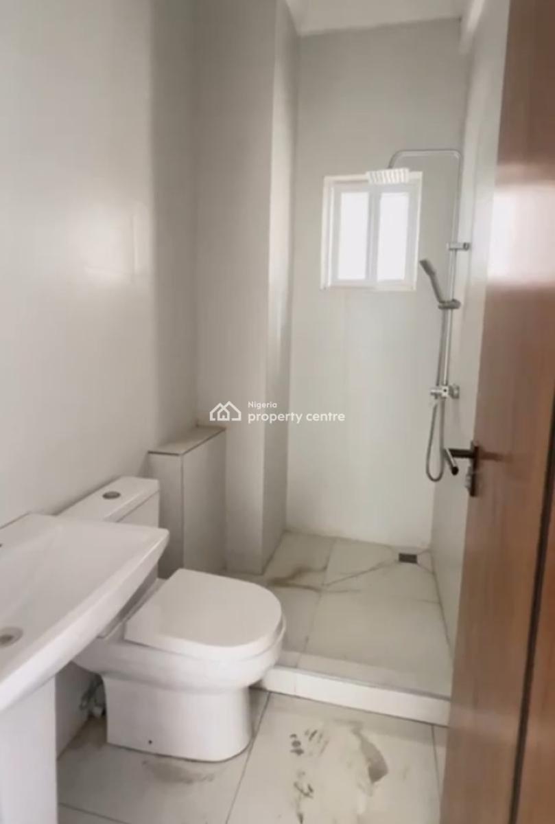 Fully Serviced 3 Bedroom Apartment with Elevator, Western Foreshore Estate, Osapa, Lekki, Lagos, Flat / Apartment for Sale