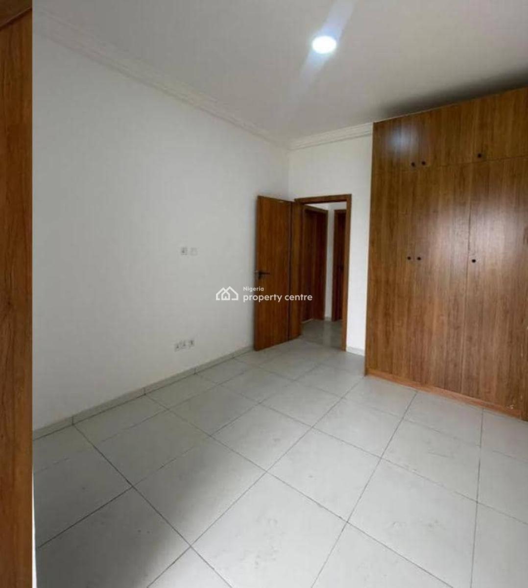 Fully Serviced 3 Bedroom Apartment with Elevator, Western Foreshore Estate, Osapa, Lekki, Lagos, Flat / Apartment for Sale