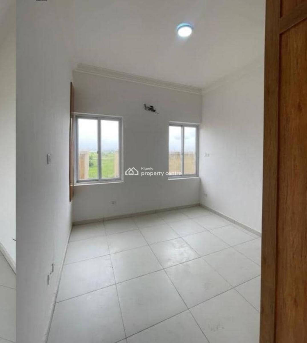 Fully Serviced 3 Bedroom Apartment with Elevator, Western Foreshore Estate, Osapa, Lekki, Lagos, Flat / Apartment for Sale