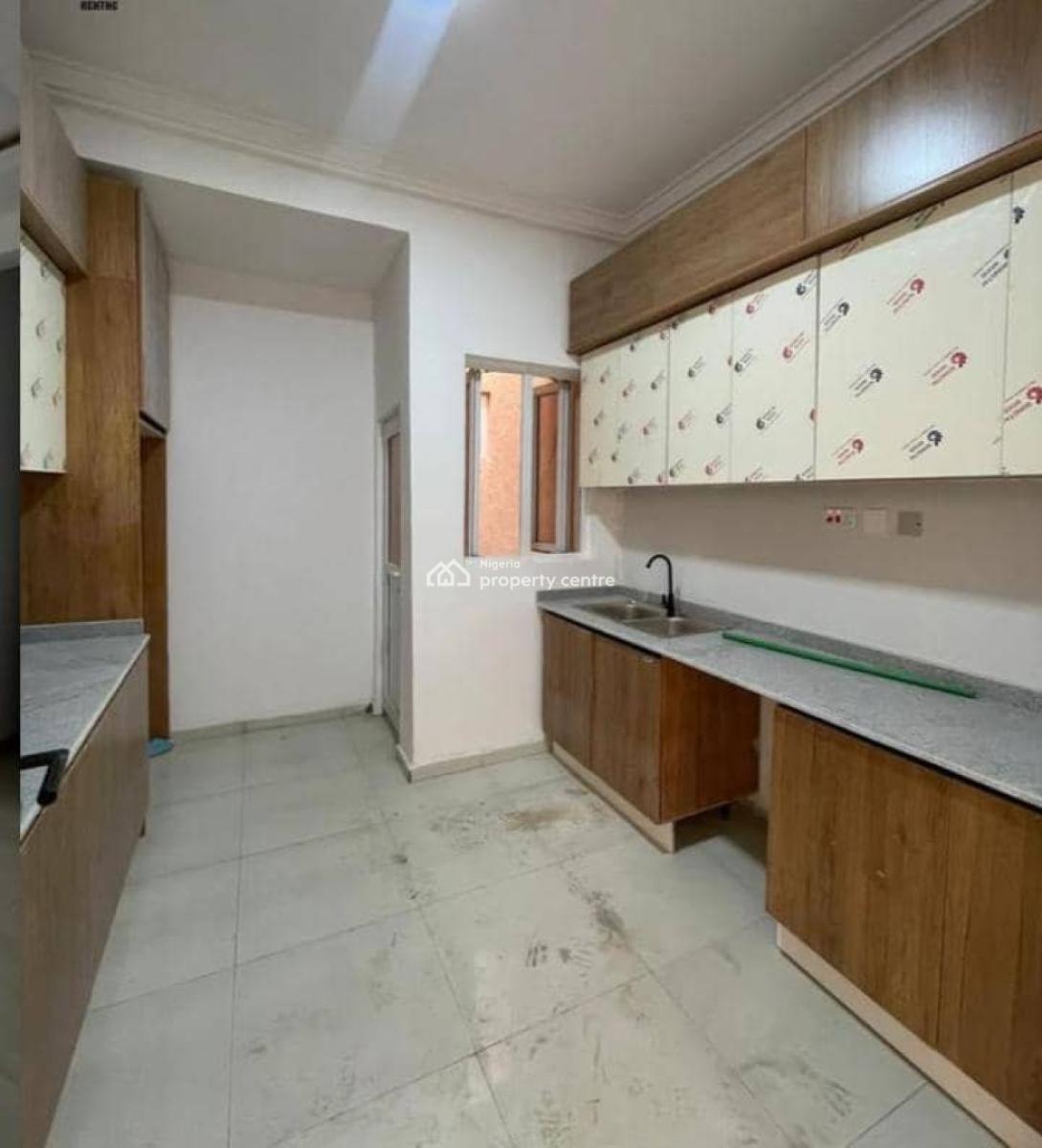 Fully Serviced 3 Bedroom Apartment with Elevator, Western Foreshore Estate, Osapa, Lekki, Lagos, Flat / Apartment for Sale