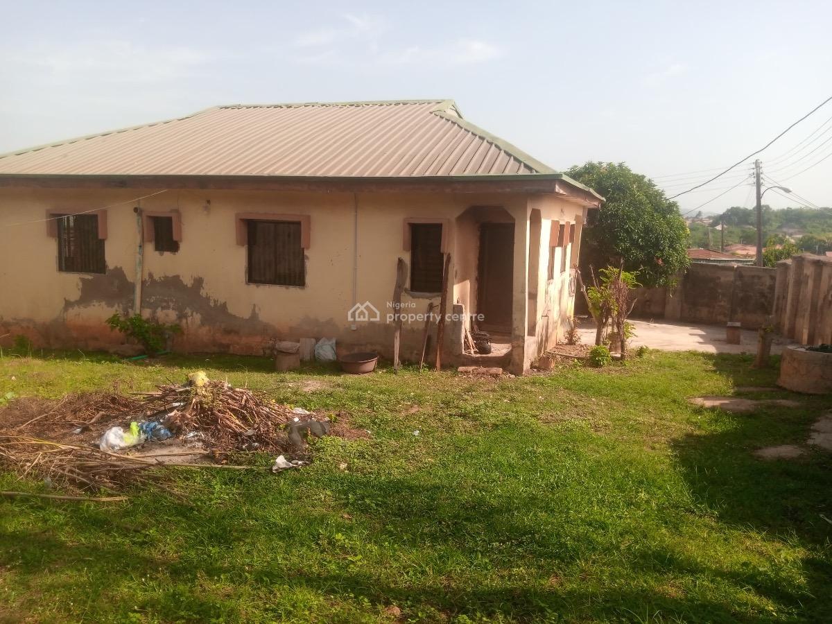 3 Bedroom Fully Detached Bungalow - Ado-ekiti, Fajuyi Estate, Off Ilawe Road., Ado-ekiti, Ekiti, Detached Bungalow for Sale