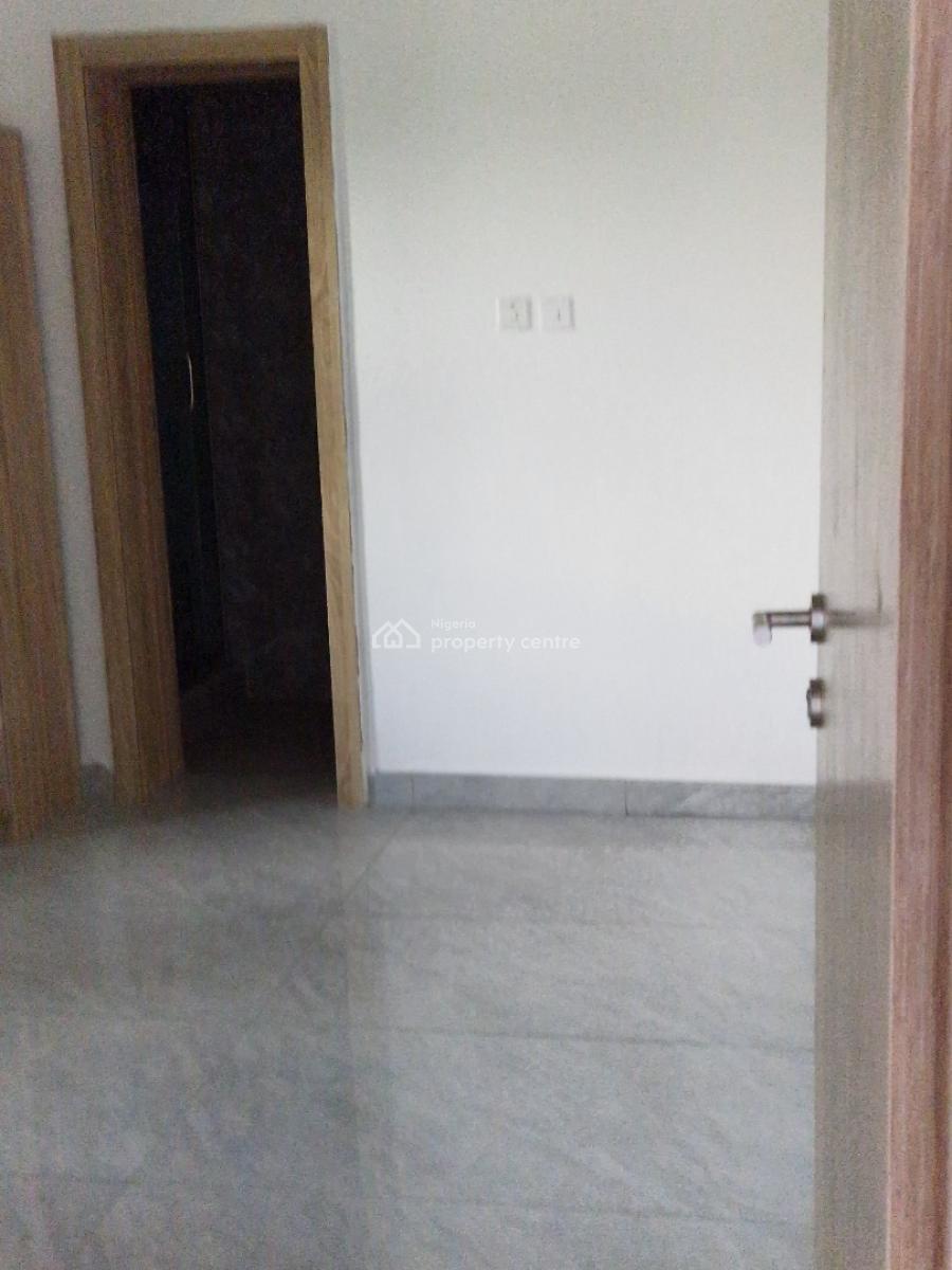 Newly Built Mini Flat   in a Code Access Estate, Silver Point  Estate, Badore Ajah, Badore, Ajah, Lagos, Mini Flat (room and Parlour) for Rent