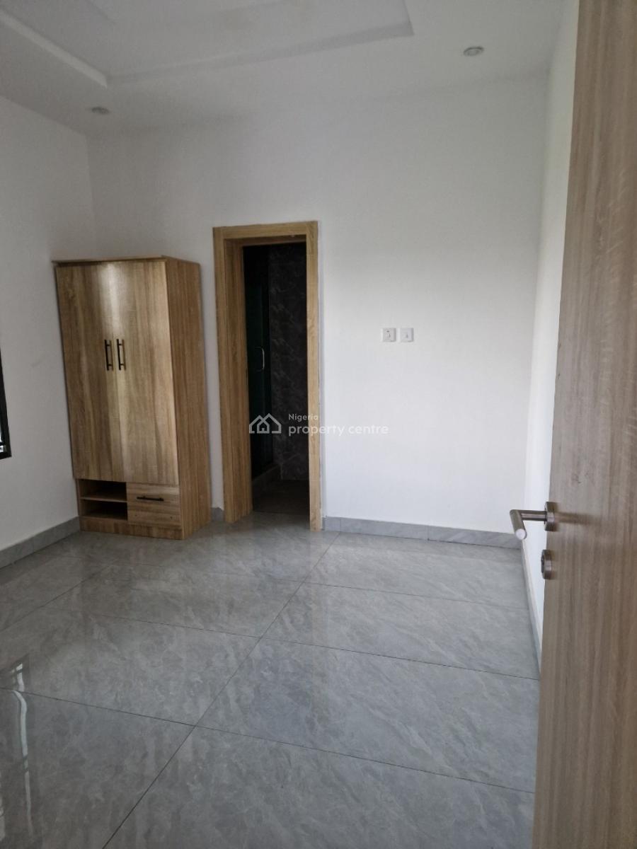 Newly Built Mini Flat   in a Code Access Estate, Silver Point  Estate, Badore Ajah, Badore, Ajah, Lagos, Mini Flat (room and Parlour) for Rent