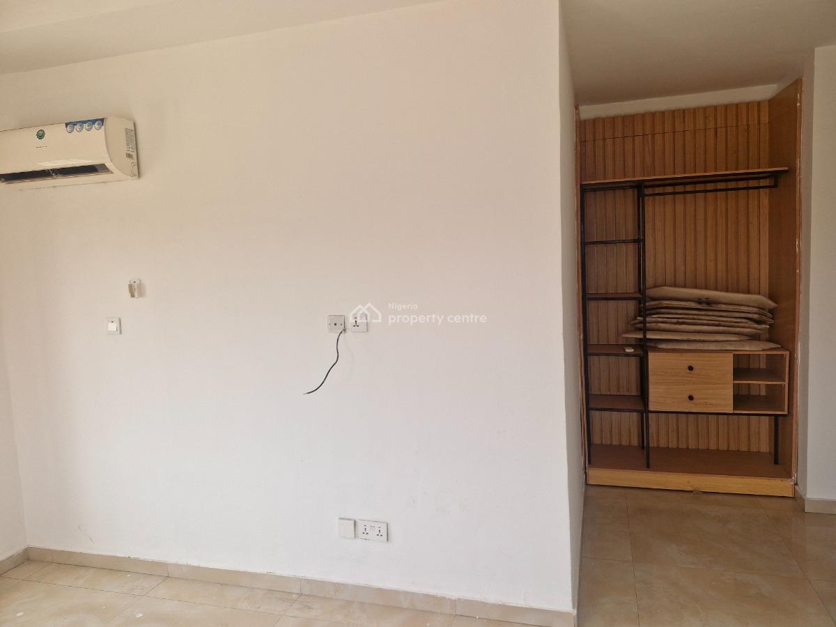 3 Bedroom Apartment in Lekki Phase 1, Freedom Way, Lekki Phase 1, Lekki, Lagos, Flat / Apartment for Rent