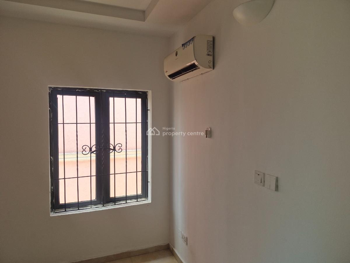 3 Bedroom Apartment in Lekki Phase 1, Freedom Way, Lekki Phase 1, Lekki, Lagos, Flat / Apartment for Rent