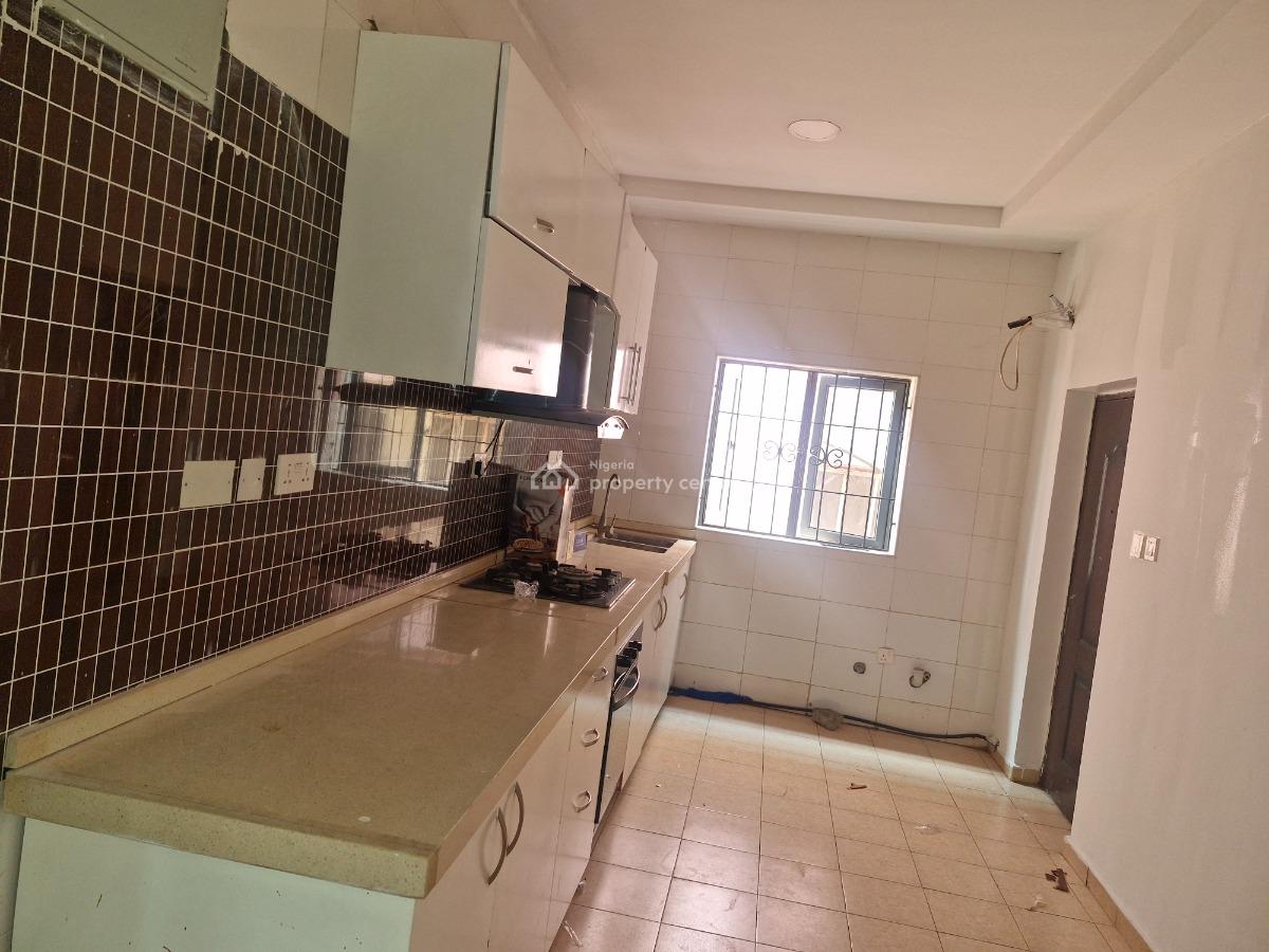 3 Bedroom Apartment in Lekki Phase 1, Freedom Way, Lekki Phase 1, Lekki, Lagos, Flat / Apartment for Rent