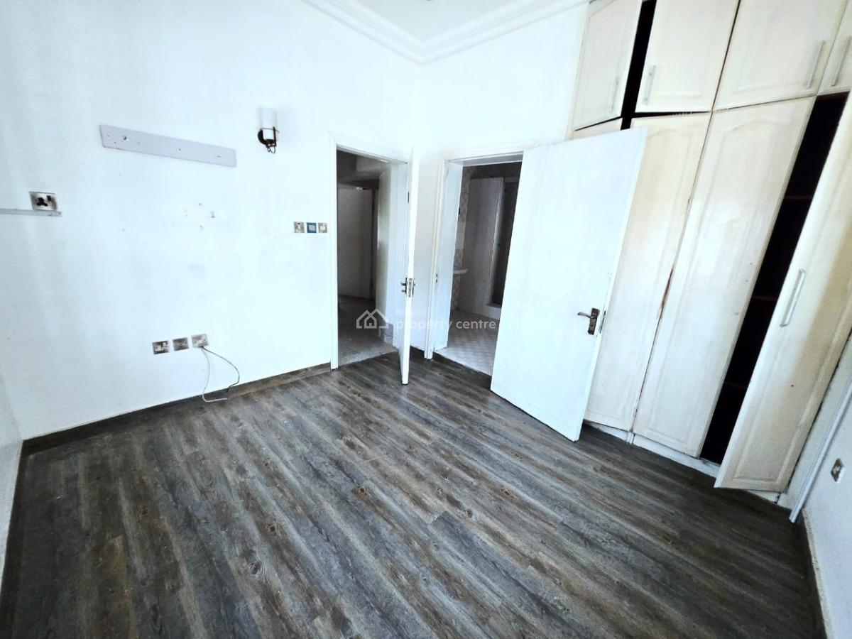 3 Bedroom Bungalow, Lekki Phase 1, Lekki, Lagos, Flat / Apartment for Rent