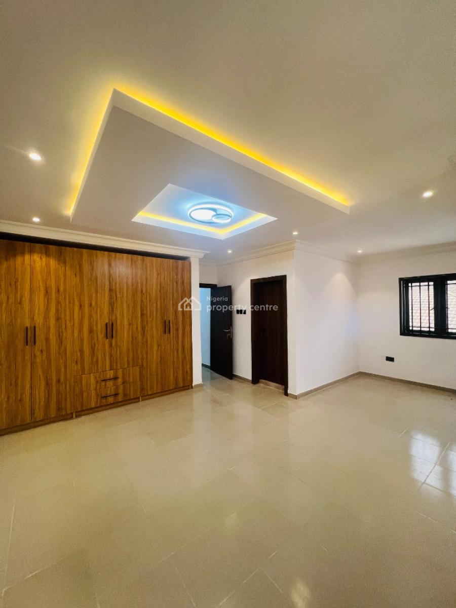 Lovely 4 Bedroom with Office Space and Bq, Chevron Drive, Lekki Phase 2, Lekki, Lagos, Semi-detached Duplex for Rent