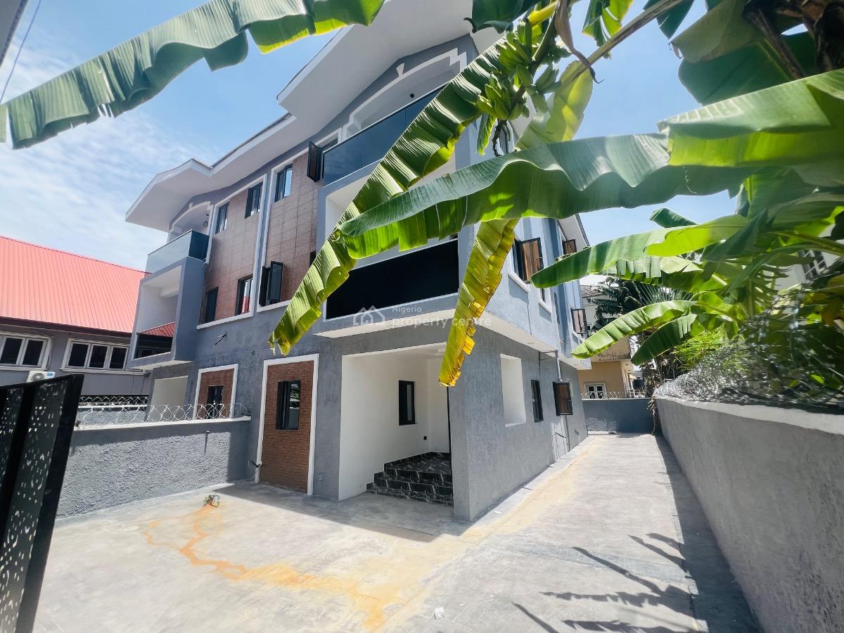 Lovely 4 Bedroom with Office Space and Bq, Chevron Drive, Lekki Phase 2, Lekki, Lagos, Semi-detached Duplex for Rent