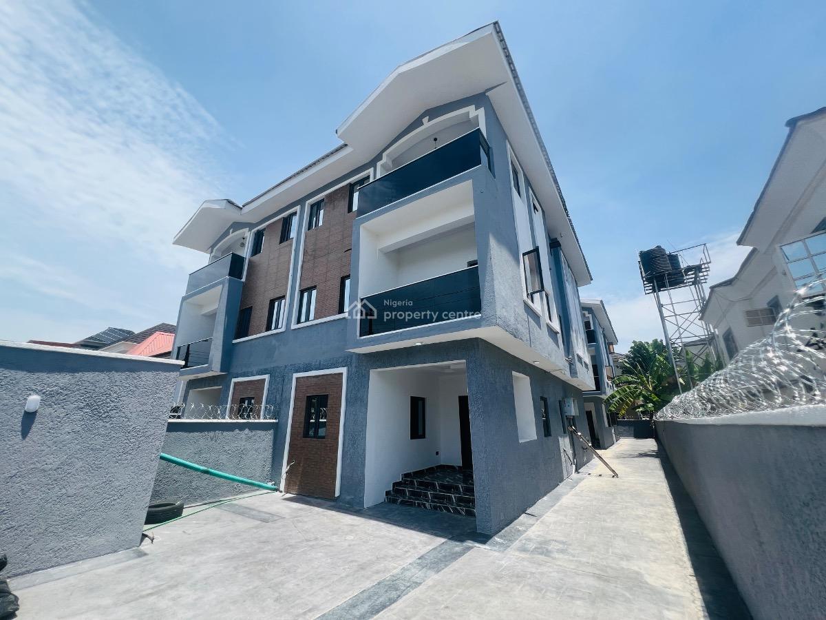 Lovely 4 Bedroom with Office Space and Bq, Chevron Drive, Lekki Phase 2, Lekki, Lagos, Semi-detached Duplex for Rent