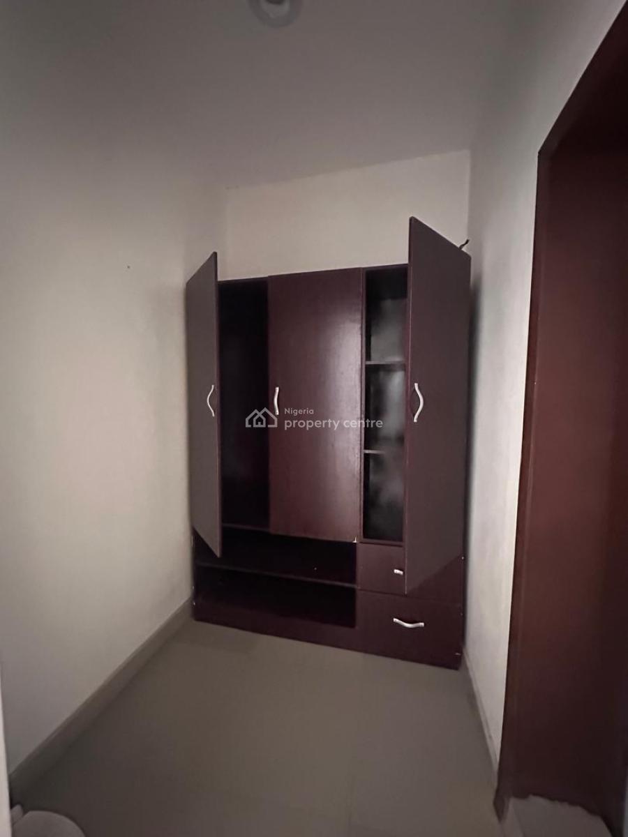 Auspicious 2bedroom Apartment with Beautiful Facade in a Secure Estate, Ologolo, Lekki, Lagos, Flat / Apartment for Sale