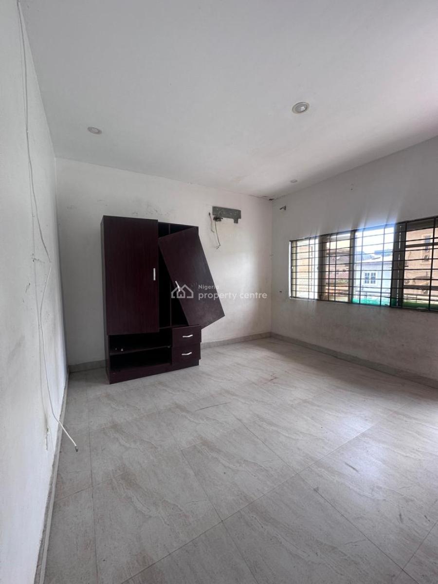 Auspicious 2bedroom Apartment with Beautiful Facade in a Secure Estate, Ologolo, Lekki, Lagos, Flat / Apartment for Sale