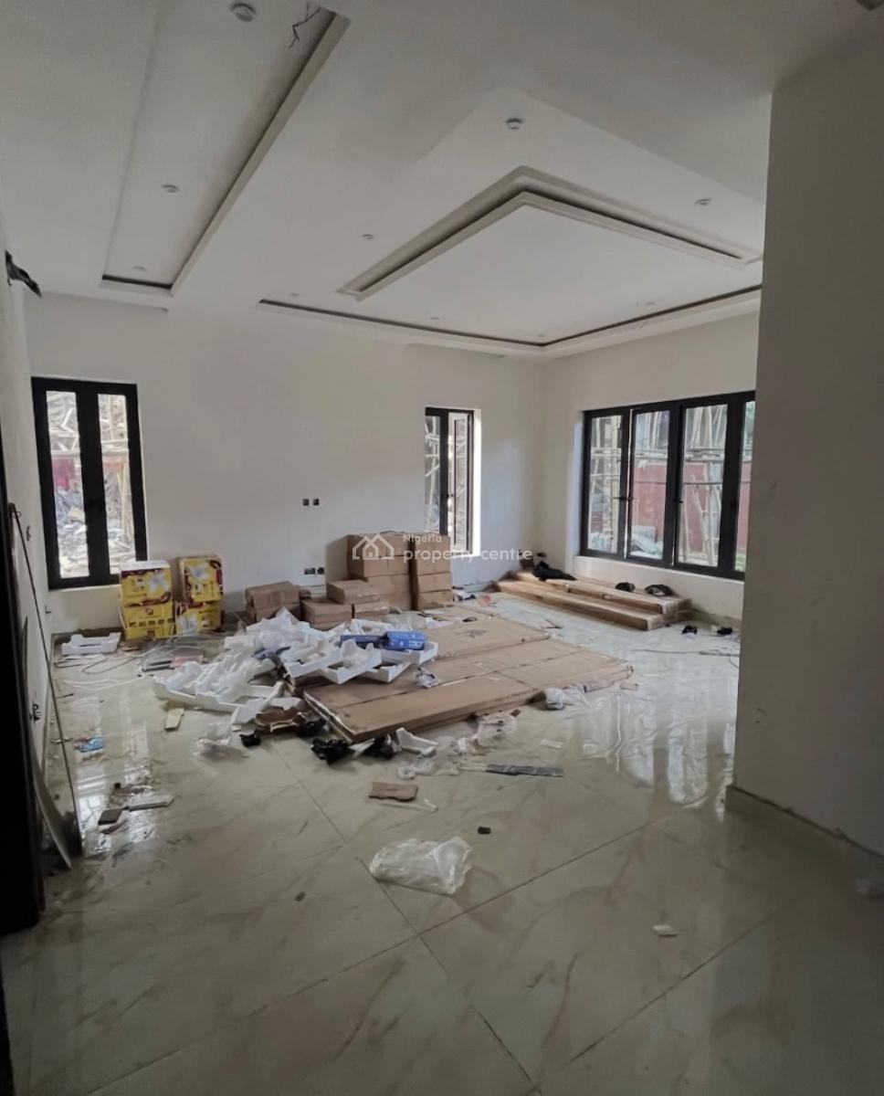 Distinct and Pleasing 5 Bedroom Fully Detached Duplex with a Bq, Maryland, Lagos, Detached Duplex for Sale