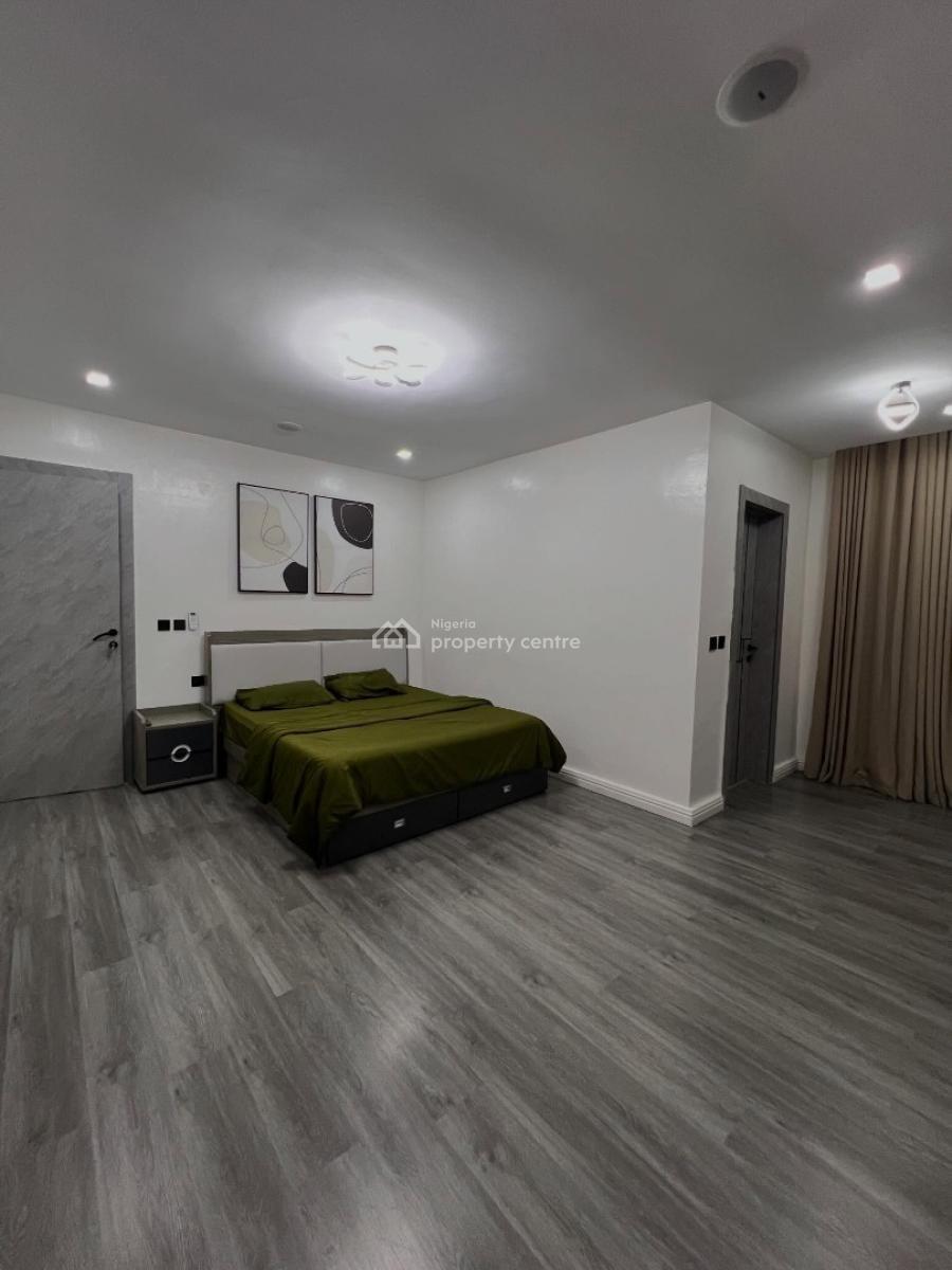 Semi-furnished 2 Bedroom Apartment (4th Floor), Lekki Phase 1, Lekki, Lagos, Flat / Apartment for Rent