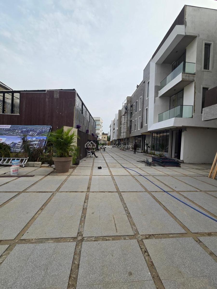 Selection of Luxury 5-bedroom Semi-detached, Exclusive Home in a Premium and Calm to Access Estate, Ikoyi, Lagos, Semi-detached Duplex for Sale