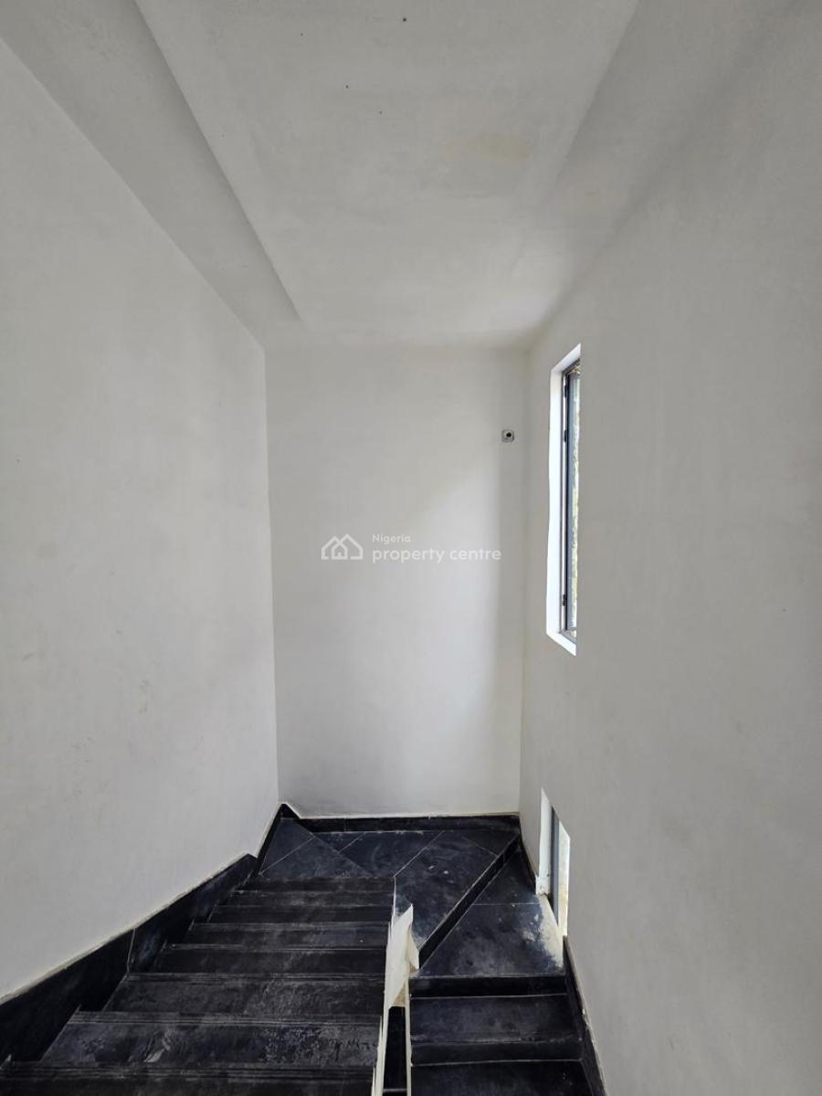 Selection of Luxury 5-bedroom Semi-detached, Exclusive Home in a Premium and Calm to Access Estate, Ikoyi, Lagos, Semi-detached Duplex for Sale