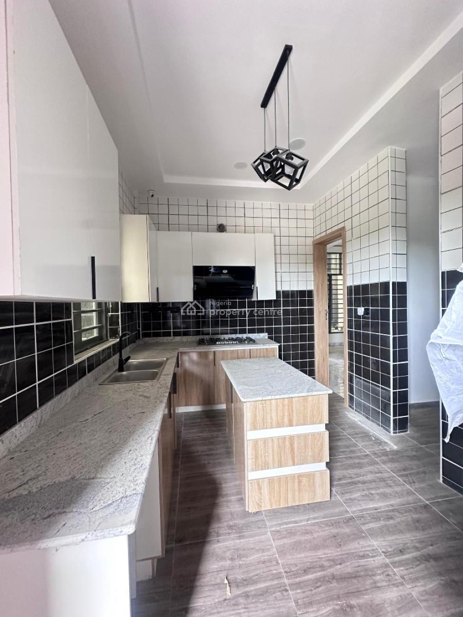 Nicely Finished 5bedroom Terrace Duplex with Swimming Pool in Ajah, General Paint ,ajah ,lekki ,lagos ,nigeria, Ajah, Lagos, Terraced Duplex for Rent