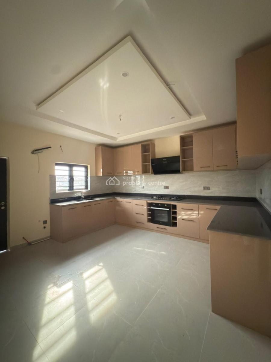 Newly Built Units of 2 Bedrooms Modern Apartments with Fantastic Ground, Boripe Street, Bashorun, Ibadan, Oyo, House for Sale