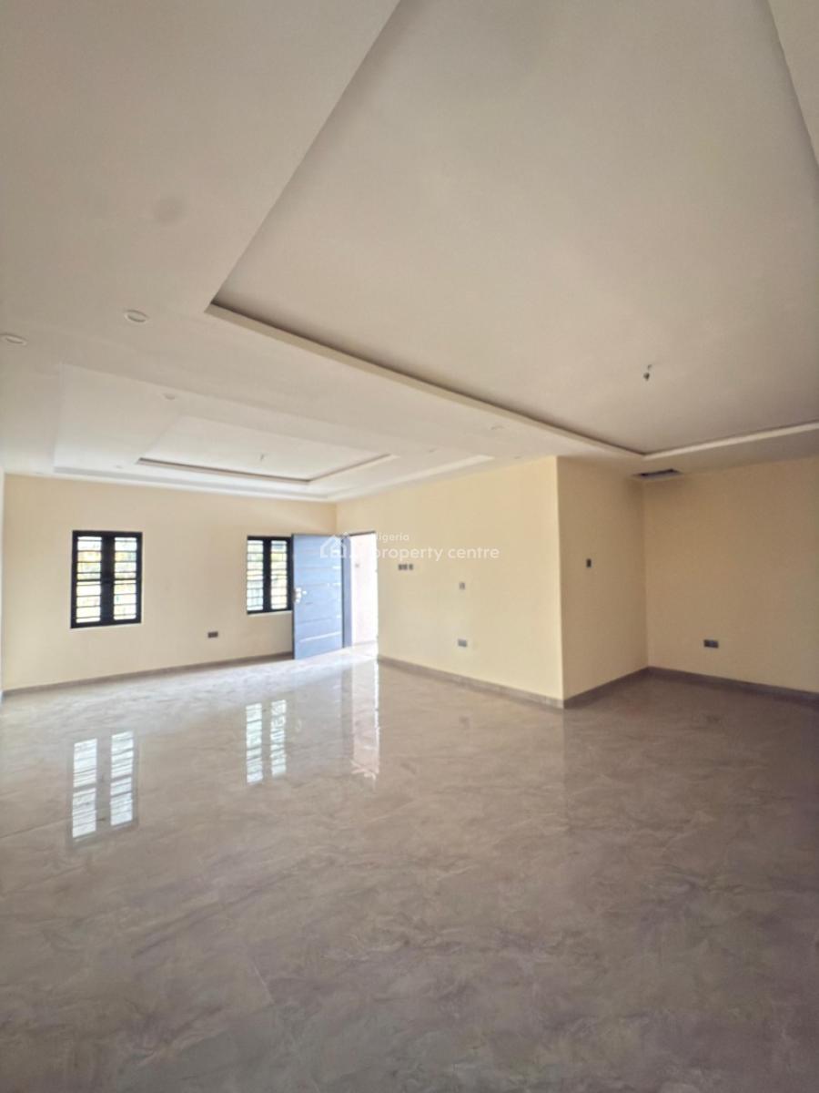 Newly Built Units of 2 Bedrooms Modern Apartments with Fantastic Ground, Boripe Street, Bashorun, Ibadan, Oyo, House for Sale