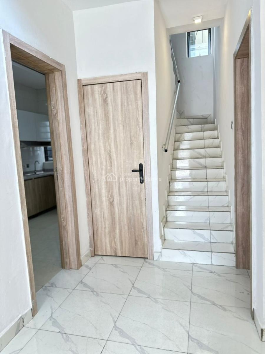 Rooms with Shared Parlour and Kitchen (24hrs Light), Orchid Road, By Chevron Toll Gate Lekki, Lekki, Lagos, Flat / Apartment for Rent