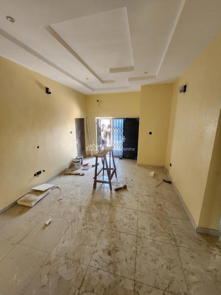 Luxury Two Bedroom Block of Flat, News Engineering, Dawaki, Gwarinpa, Abuja, Flat / Apartment for Rent
