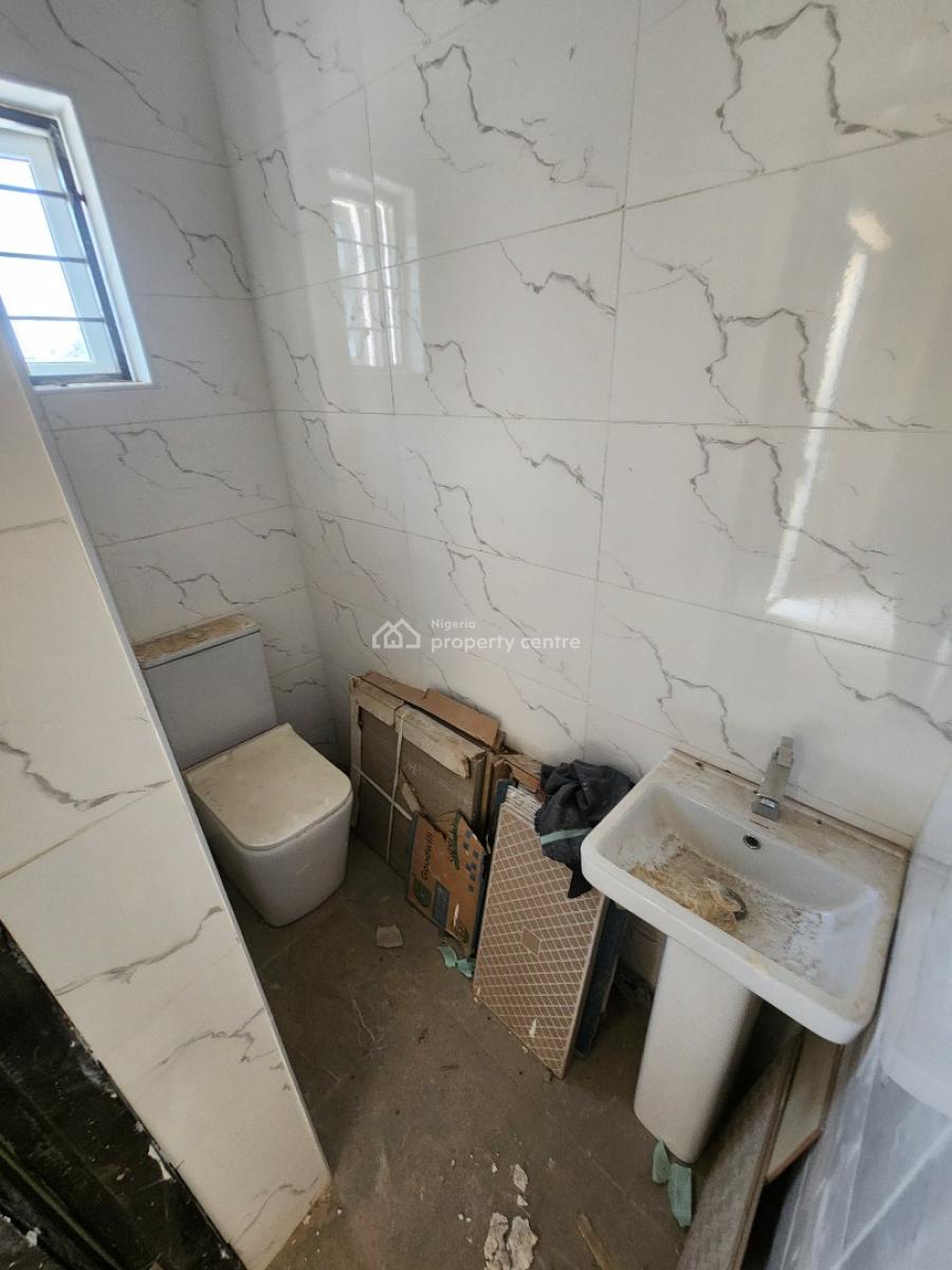 Luxury Two Bedroom Block of Flat, News Engineering, Dawaki, Gwarinpa, Abuja, Flat / Apartment for Rent