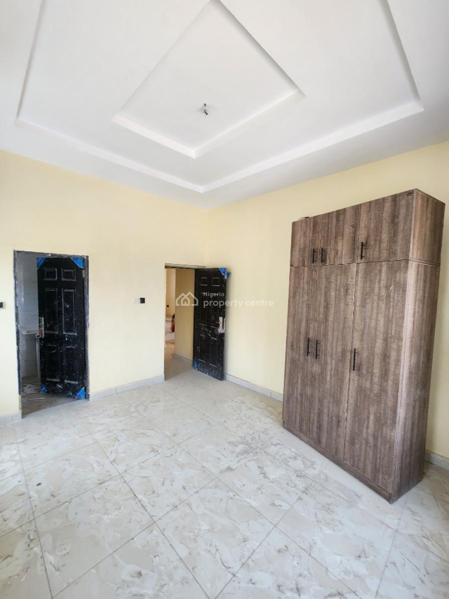 Luxury Two Bedroom Block of Flat, News Engineering, Dawaki, Gwarinpa, Abuja, Flat / Apartment for Rent