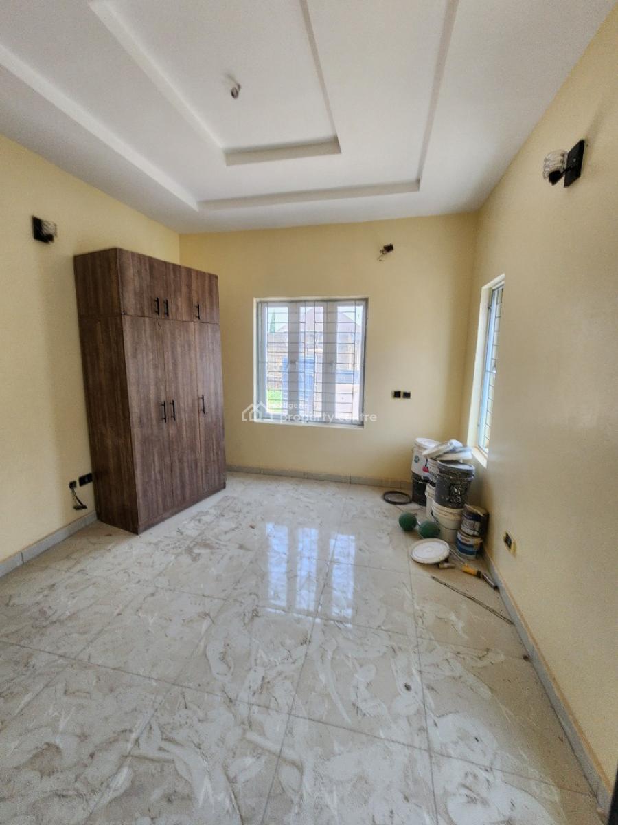 Luxury Two Bedroom Block of Flat, News Engineering, Dawaki, Gwarinpa, Abuja, Flat / Apartment for Rent