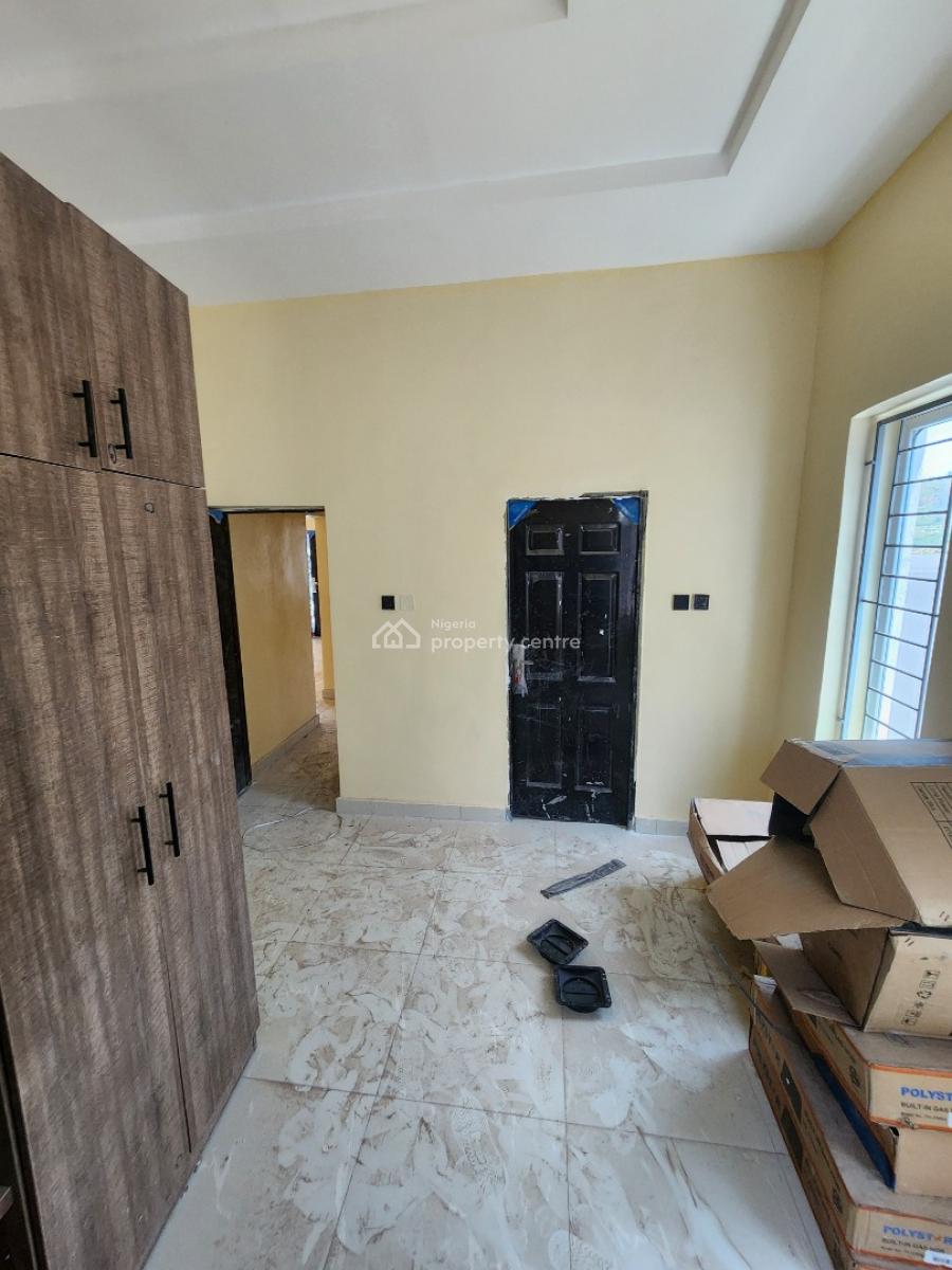 Luxury Two Bedroom Block of Flat, News Engineering, Dawaki, Gwarinpa, Abuja, Flat / Apartment for Rent