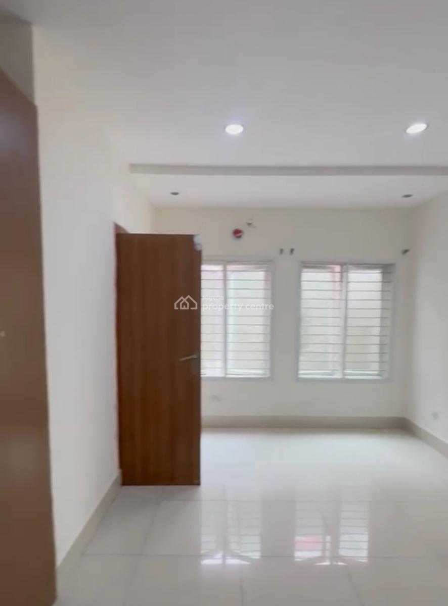 Spacious Self Serviced 2 Bedroom Apartment, Oniru, Victoria Island (vi), Lagos, Flat / Apartment for Rent