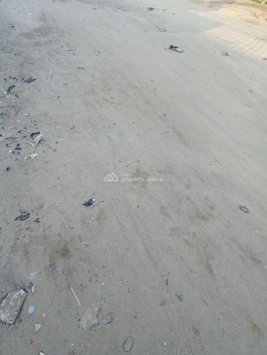 Strategic 680 Sqm Cornerpiece Plot, Facing Ologolo Road, Ologolo, Lekki, Lagos, Mixed-use Land for Sale
