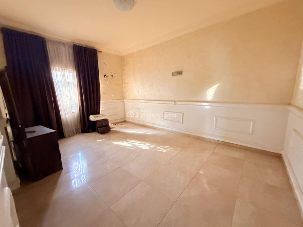 3 Bedroom Detached Duplex with a Room Bq., Maitama District, Abuja, Detached Duplex for Rent