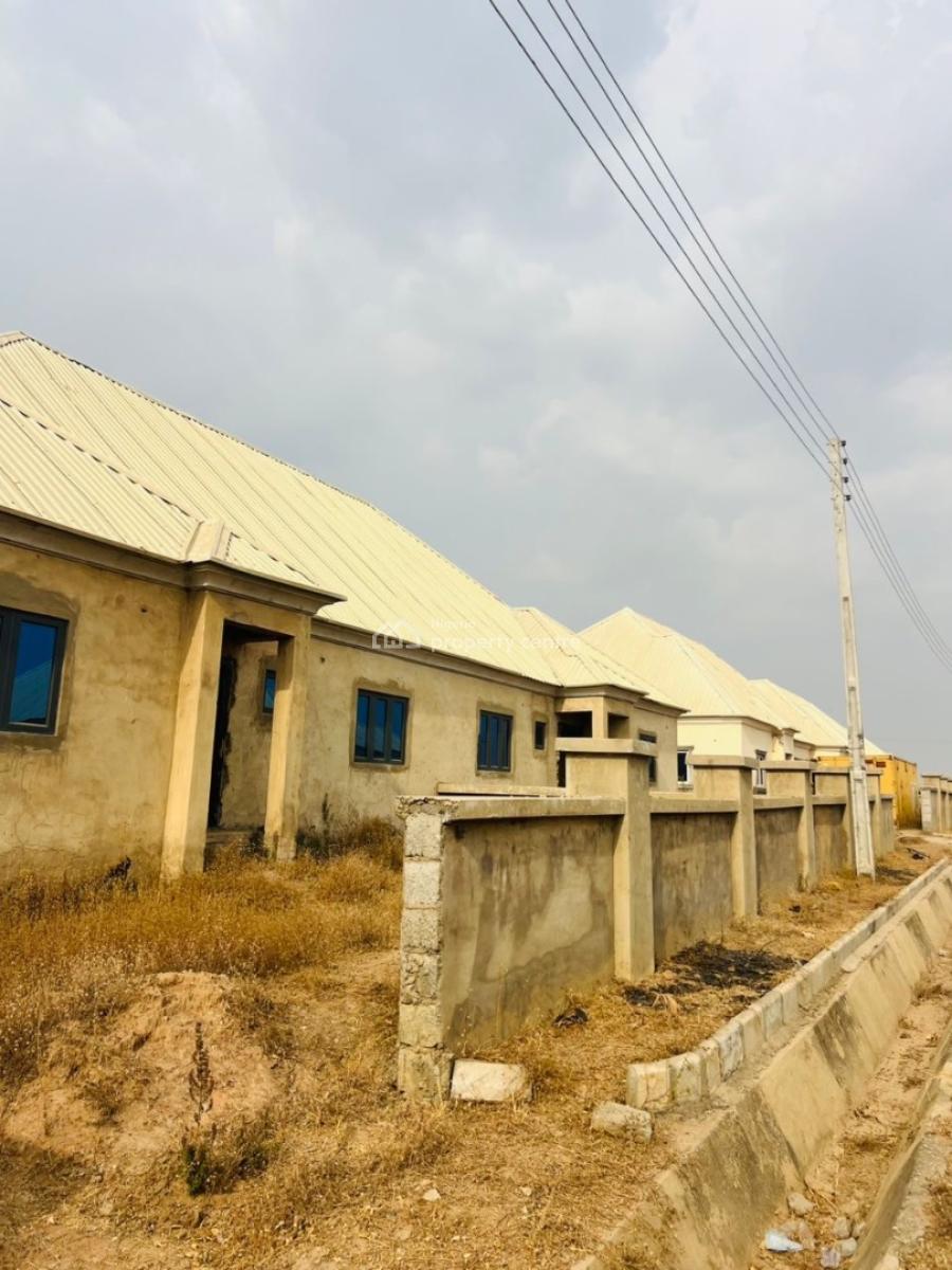 Spacious 3 Bedroom Semi Detached Bungalow, Idu Industrial, Abuja, Semi-detached Bungalow for Sale