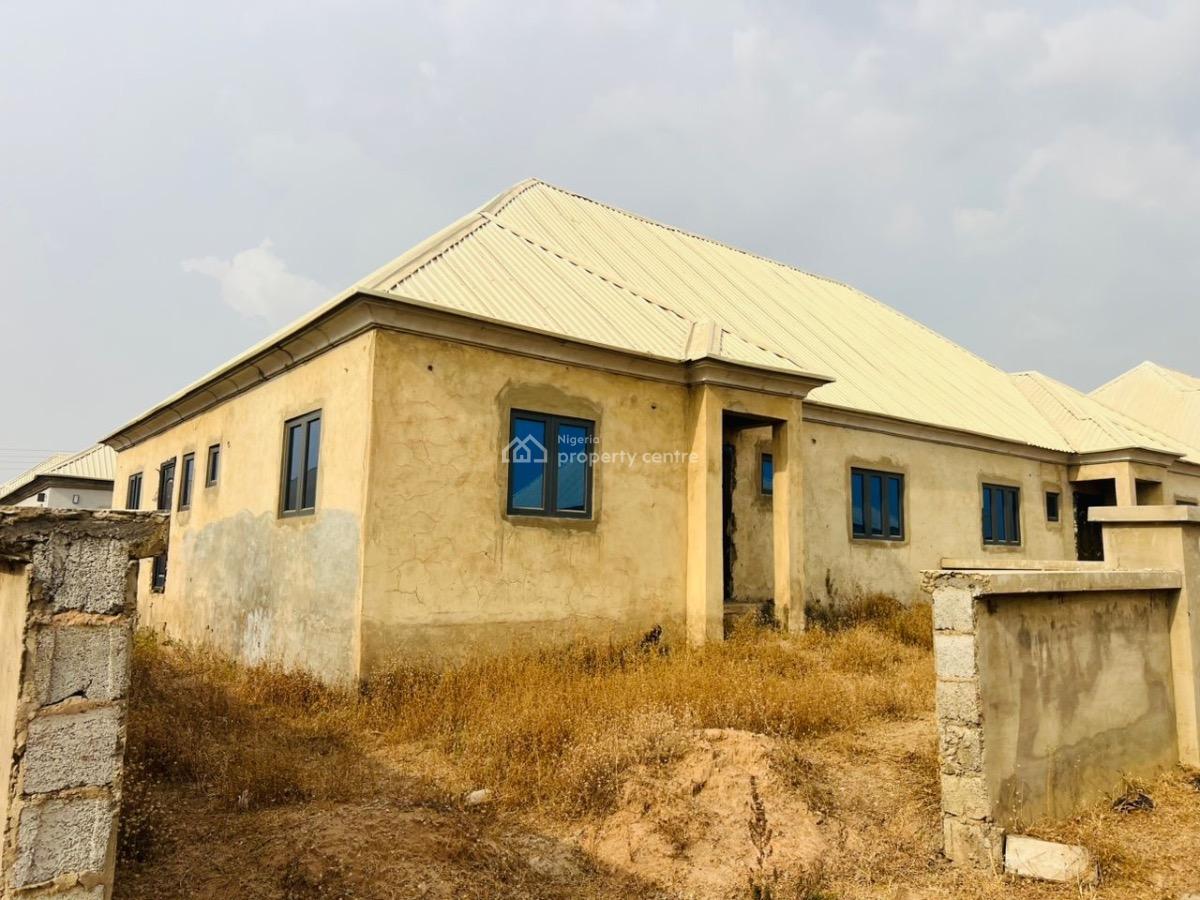 Spacious 3 Bedroom Semi Detached Bungalow, Idu Industrial, Abuja, Semi-detached Bungalow for Sale