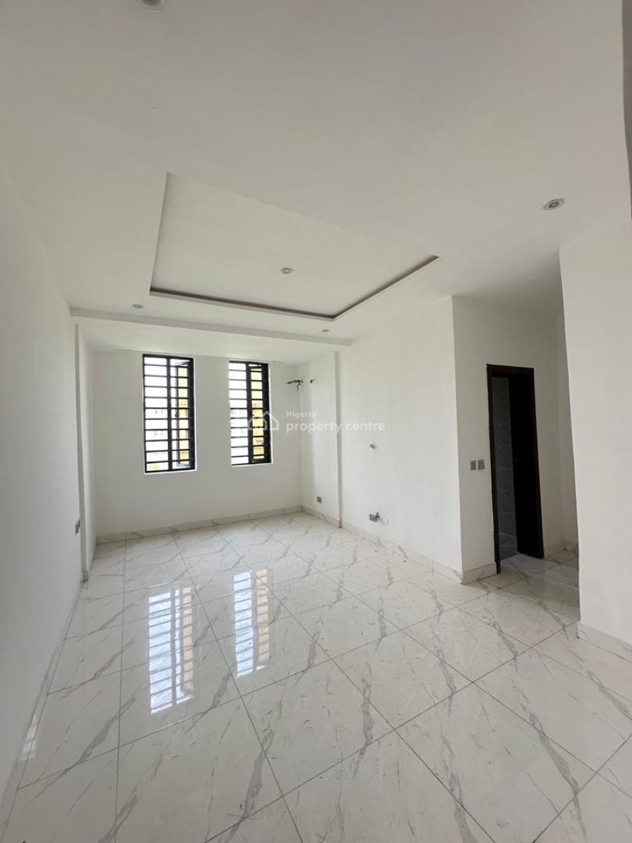 Exquisite Luxury Spacious 2 Bedroom Apartment + Gym in a Secure Estate, Ikate, Lekki, Lagos, Flat / Apartment for Rent