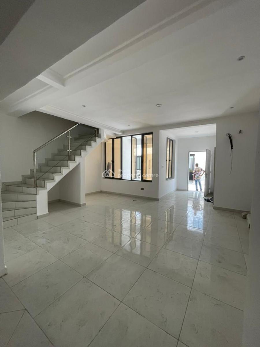 Lovely Spacious 3bedroom Terrace Duplex in a Secure Estate, Chevron, Lekki, Lagos, Terraced Duplex for Rent
