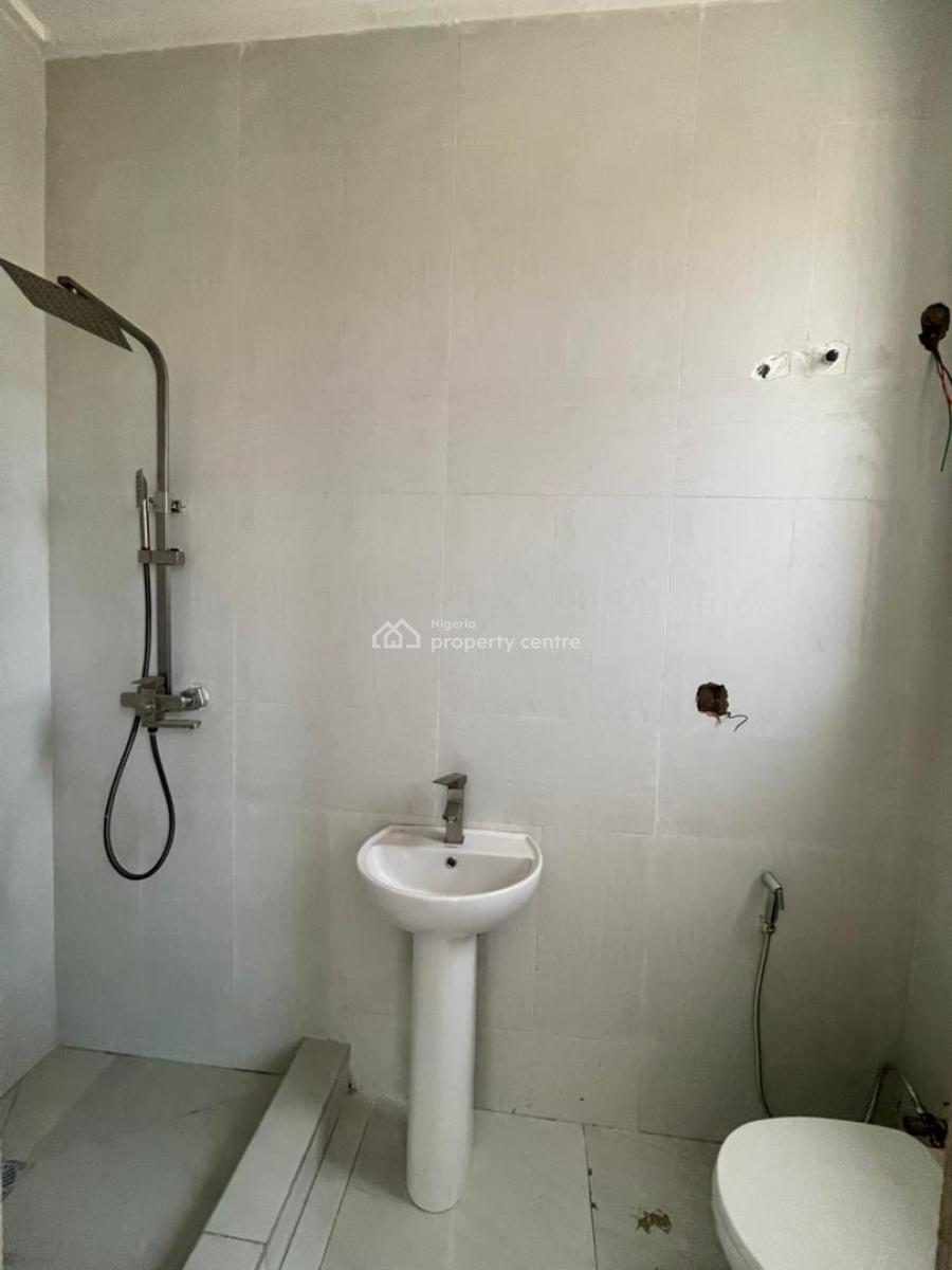 Lovely Spacious 3bedroom Terrace Duplex in a Secure Estate, Chevron, Lekki, Lagos, Terraced Duplex for Rent