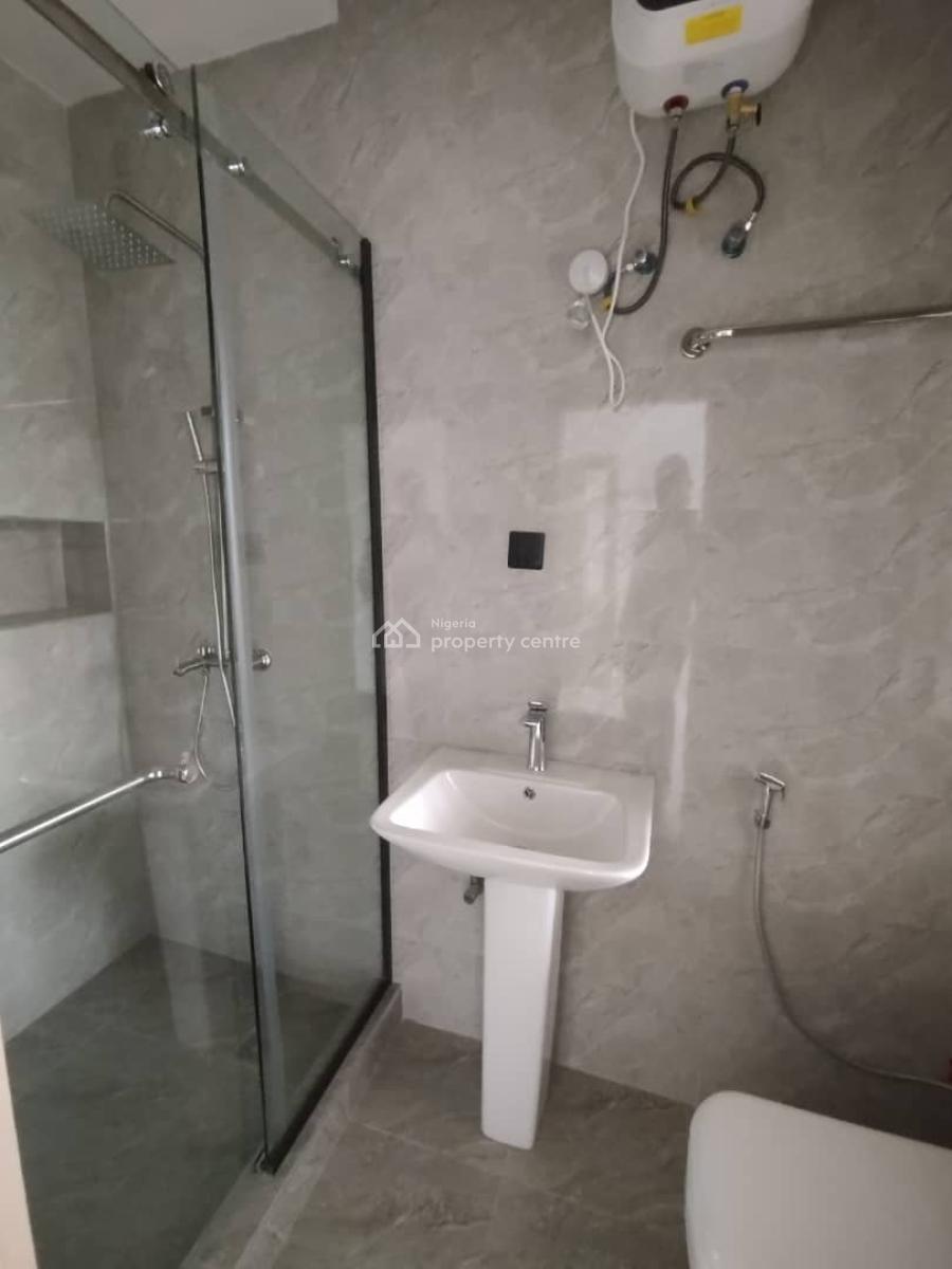 Spacious Newly Built 2 Bedroom Flat First Floor, Katampe (main), Katampe, Abuja, Flat / Apartment for Rent