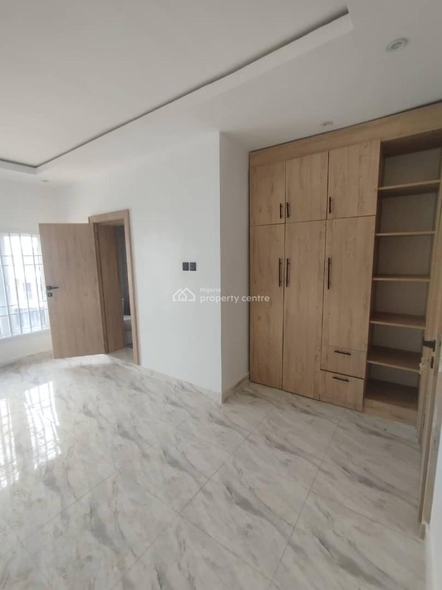 Spacious Newly Built 2 Bedroom Flat First Floor, Katampe (main), Katampe, Abuja, Flat / Apartment for Rent