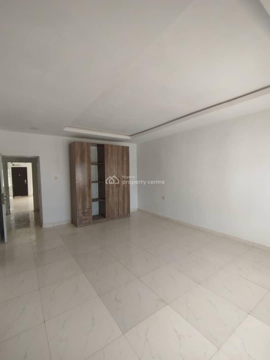 Spacious 4 Bedroom Terrace with a Bq, Jahi, Abuja, Terraced Duplex for Rent