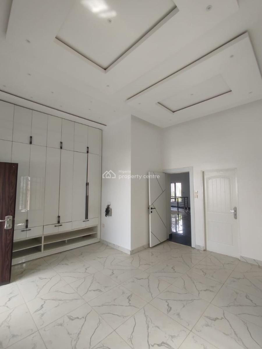 2bedroom Semi Detached Duplex with a Pool, Lugbe District, Abuja, Semi-detached Duplex for Rent