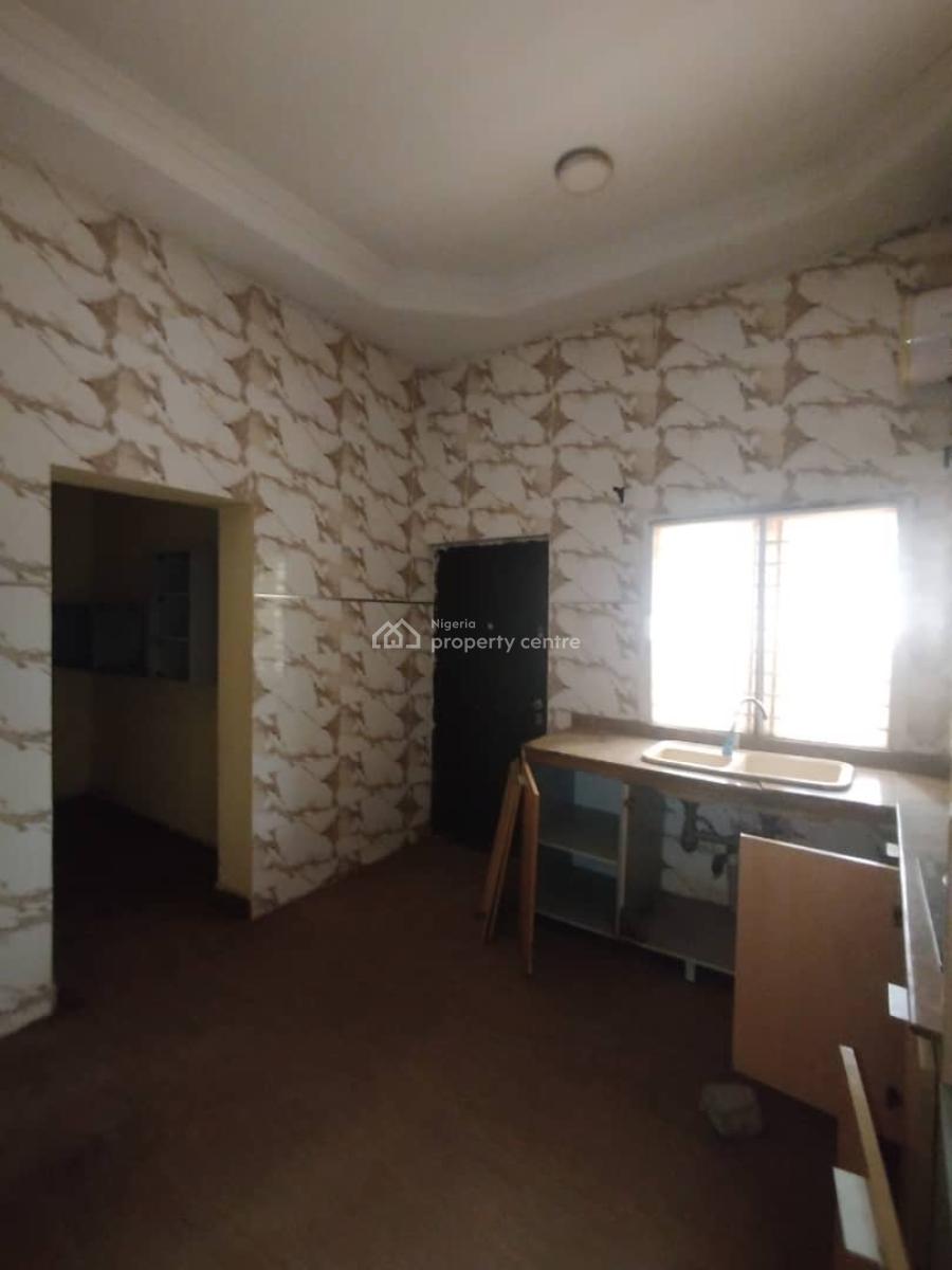 Spacious Service 4 Bedroom Terrace Duplex, Mabushi, Abuja, Terraced Duplex for Rent