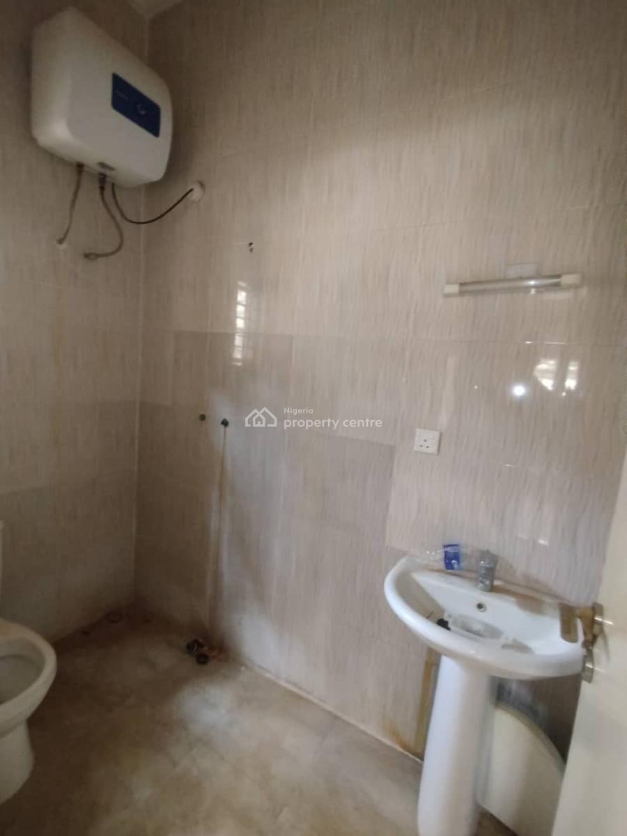 Spacious Service 4 Bedroom Terrace Duplex, Mabushi, Abuja, Terraced Duplex for Rent