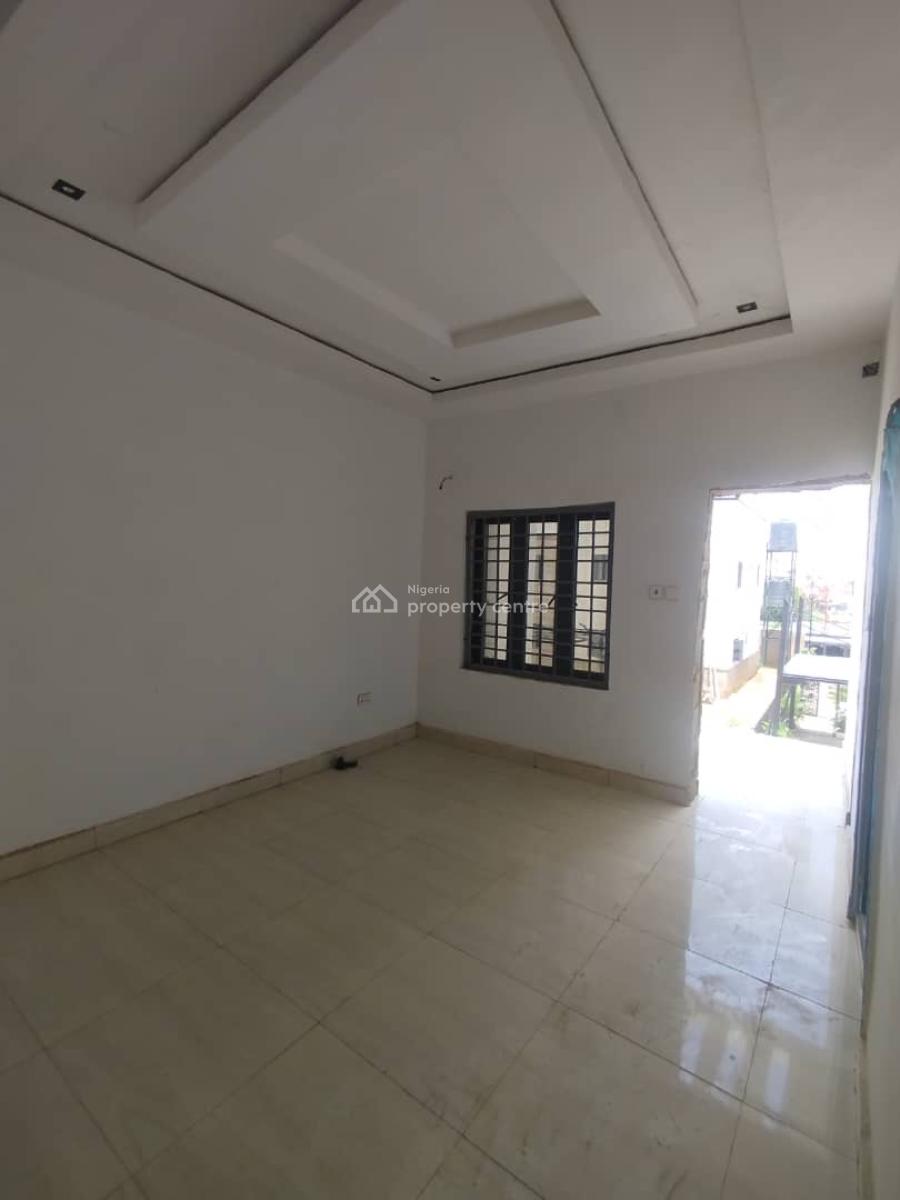 Semi Detached 4 Bedroom Duplex with a B, Jahi, Abuja, Semi-detached Duplex for Rent