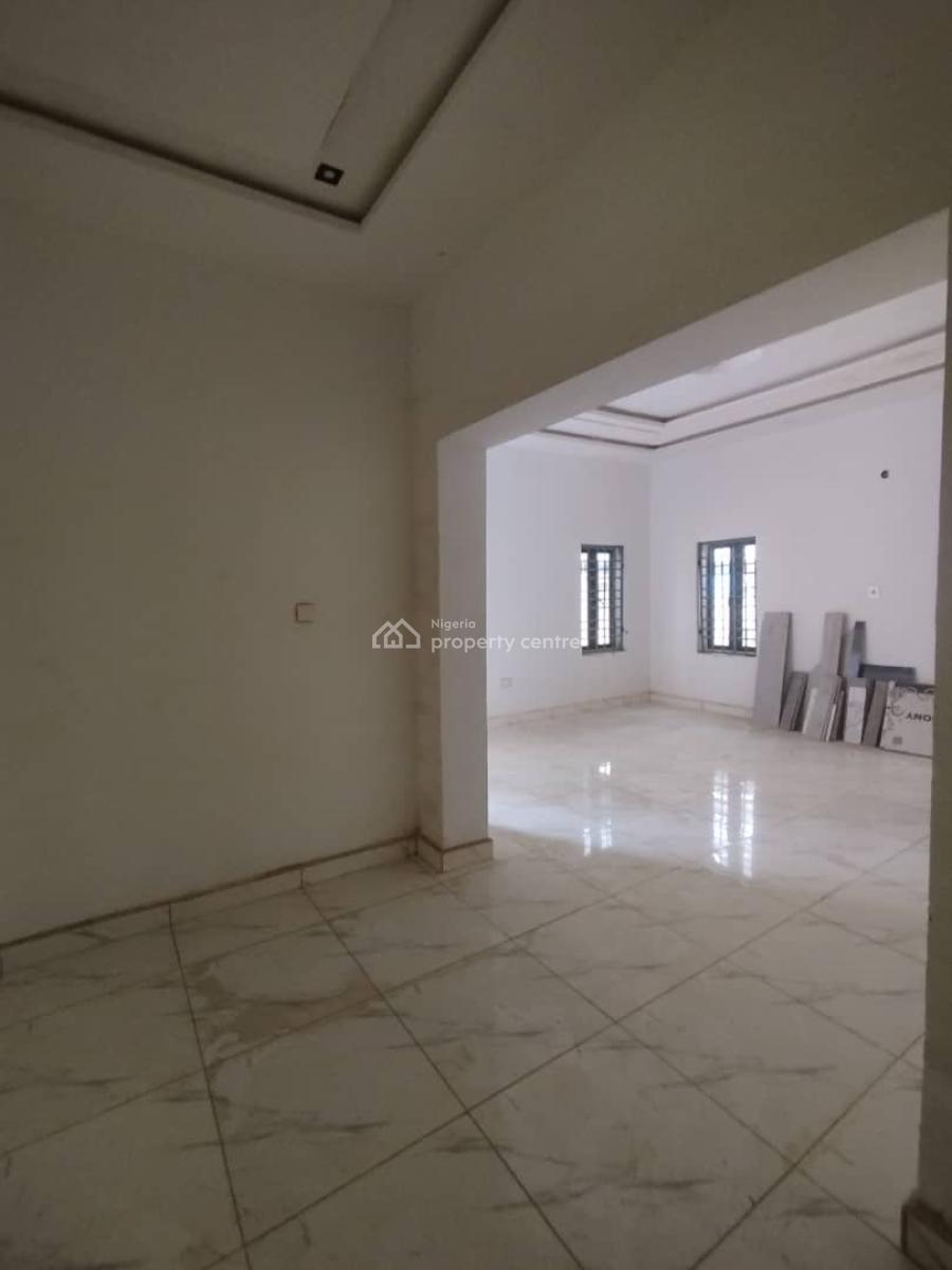 Semi Detached 4 Bedroom Duplex with a B, Jahi, Abuja, Semi-detached Duplex for Rent